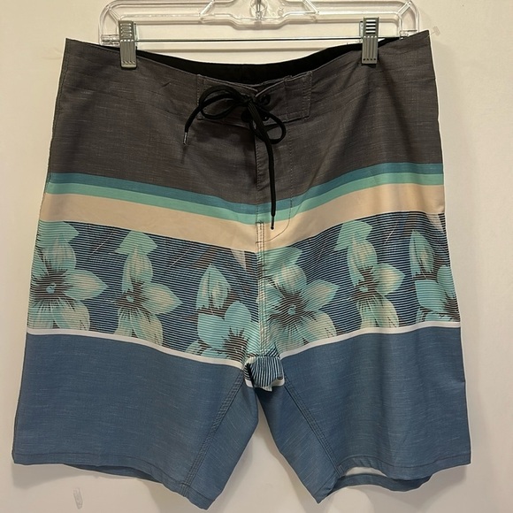 Burnside Blue Gray Modern Tropical Swim Shorts Men’s Size 32 SUMMER SALE $15 - Picture 1 of 7